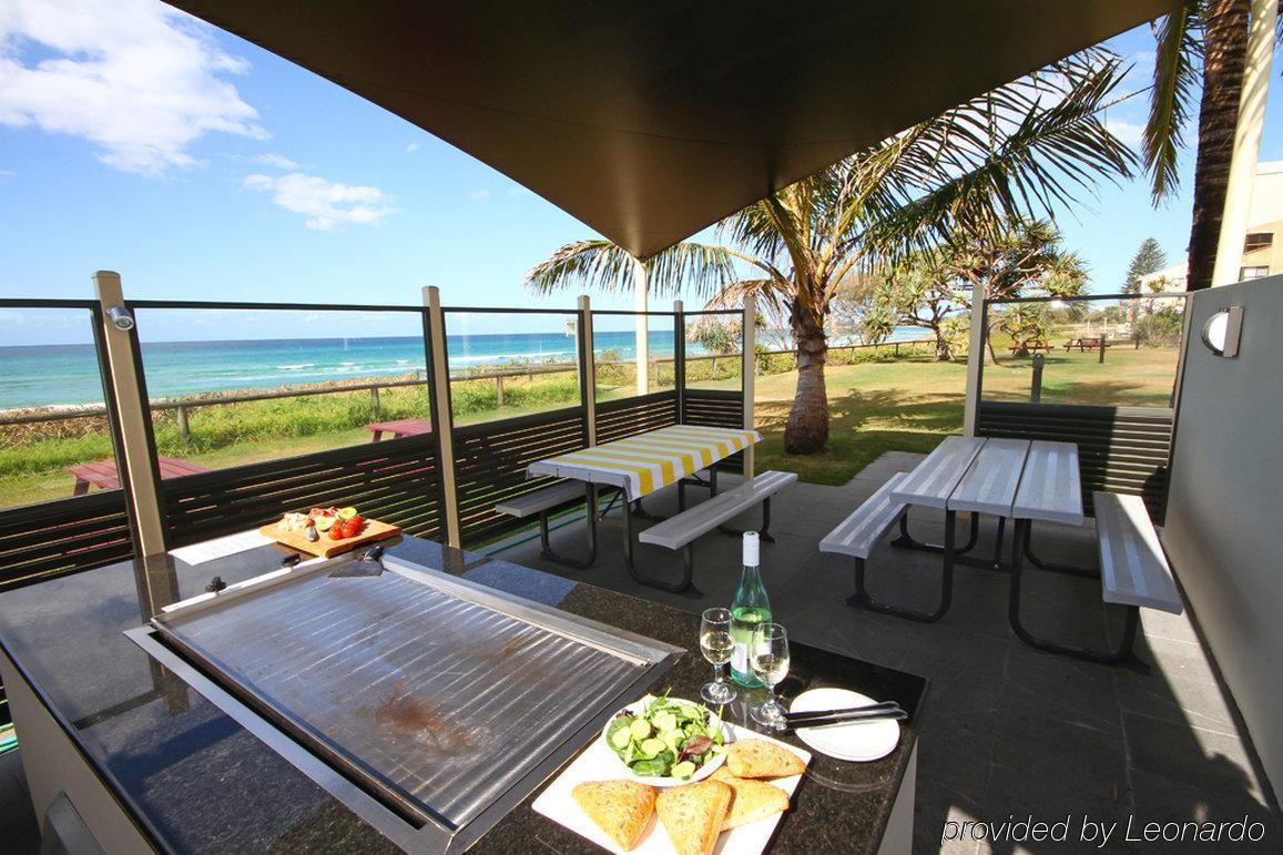 San Simeon Beachfront Apartments Tugun Gold Coast Extérieur photo