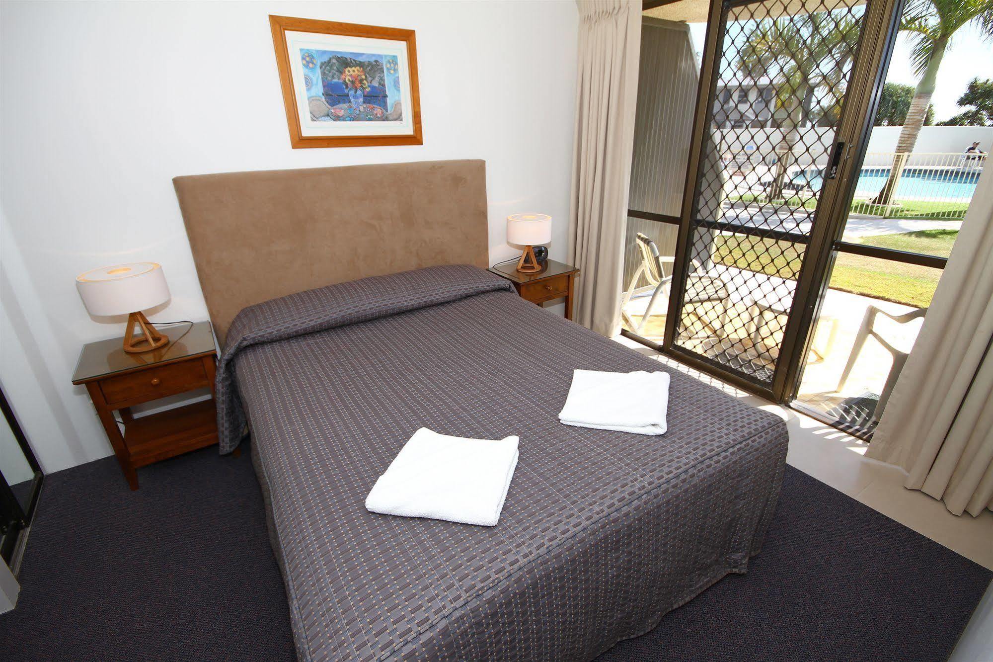 San Simeon Beachfront Apartments Tugun Gold Coast Extérieur photo
