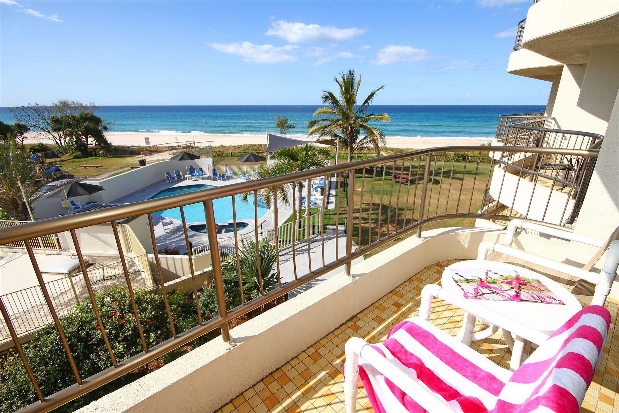 San Simeon Beachfront Apartments Tugun Gold Coast Extérieur photo