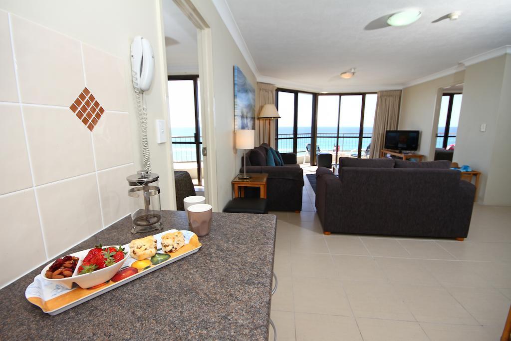 San Simeon Beachfront Apartments Tugun Gold Coast Extérieur photo